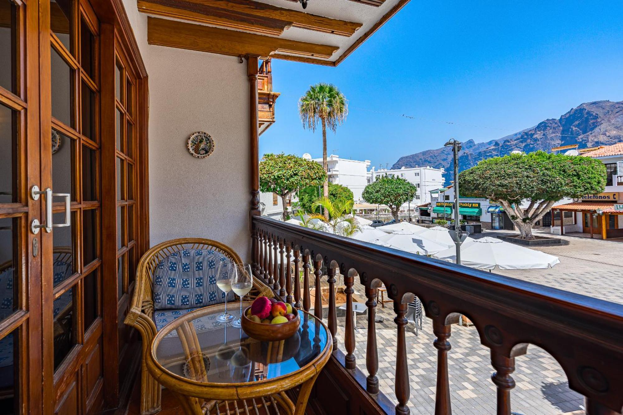 Cozy Two Bedrooms Apartament In The Heart Of Los Gigantes アカンティラド・デ・ロス・ヒガンテス エクステリア 写真